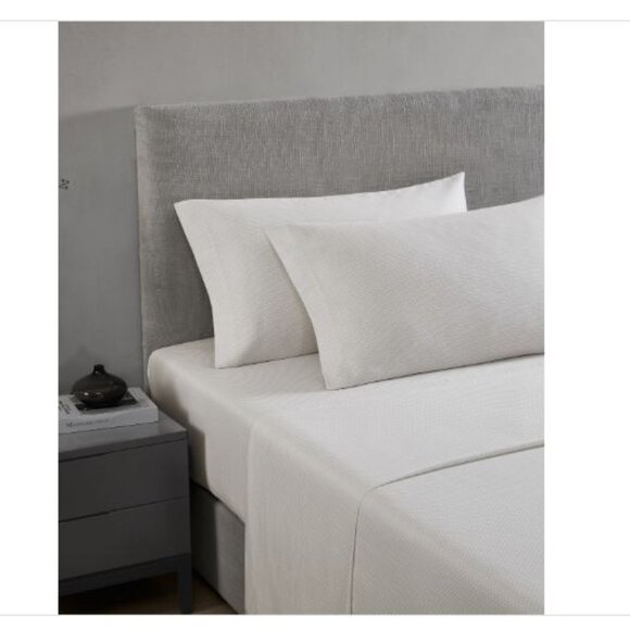 Vera Wang Lace 800 Thread Count Cotton Blend Sateen 4-Pc. Sheet Set, King - Ivor - Picture 1 of 1